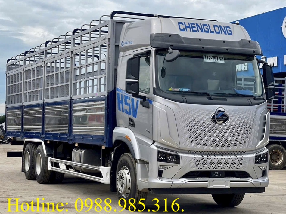 Xe tải thùng 3 chân Chenglong H5V
